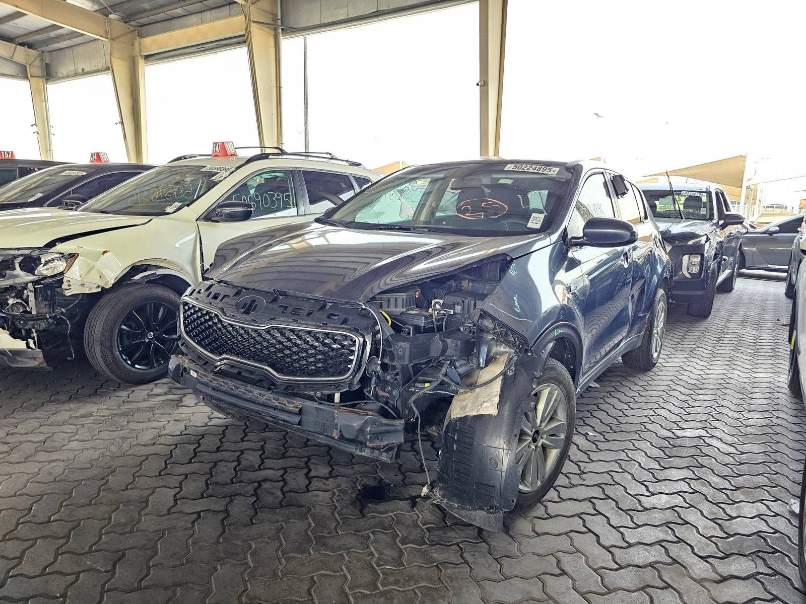 2018 KIA SPORTAGE — 139365 Miles — Lot AC7J7345533 — Souq - Marhaba Auctions Used Cars - Image 5