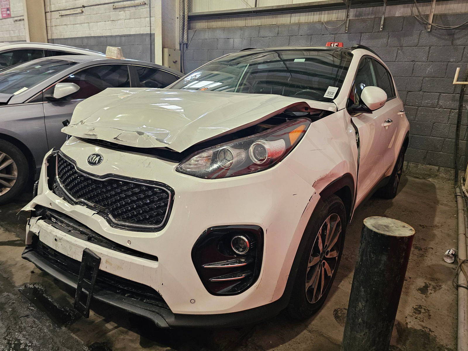 2018 KIA SPORTAGE — 65561 Miles — Lot 96365455 — Main - Marhaba Auctions Used Cars - Image 4