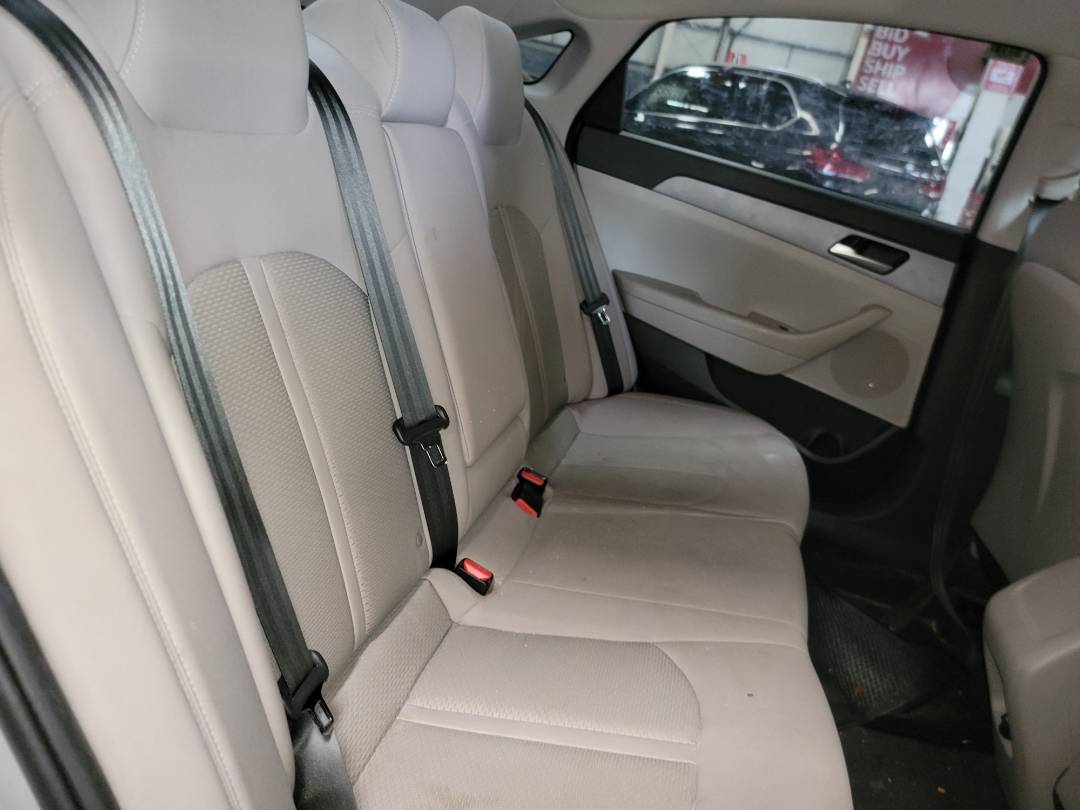 2018 HYUNDAI SONATA — 106963 Miles — Lot 601278 - Marhaba Auctions Used Cars - Image 5
