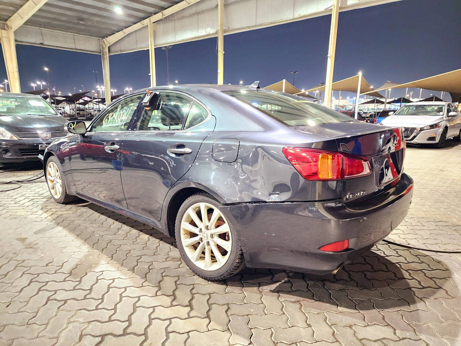 2010 LEXUS IS 250 — 137775 Miles — Lot 64392234 — Souq - Marhaba Auctions Used Cars - Image 5