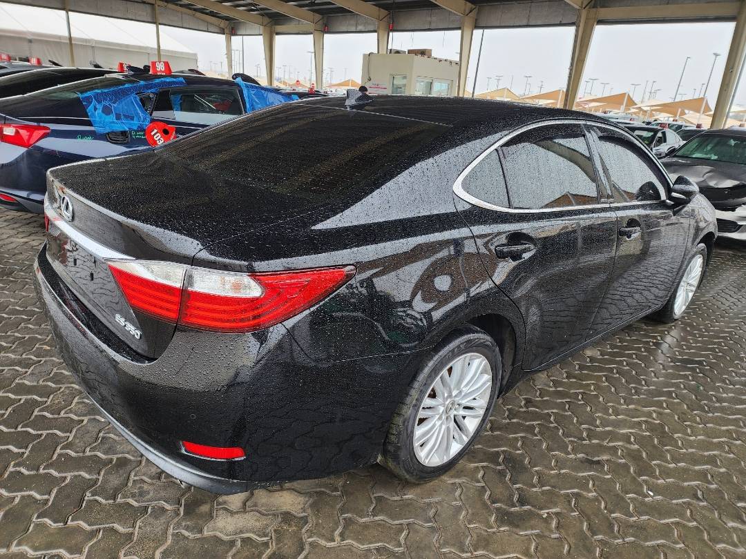 2015 LEXUS ES 350 — 82034 Miles — Lot 2152665 - Marhaba Auctions Used Cars - Image 9