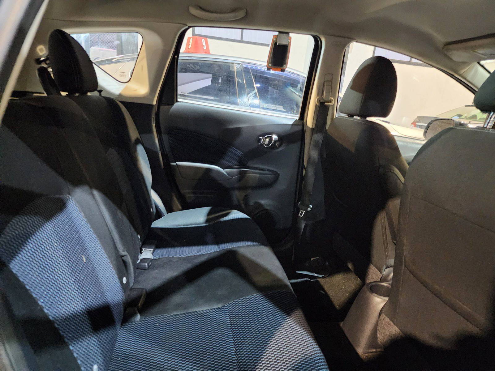 2014 NISSAN VERSA NOTE — 212864 Miles — Lot 1235467485 — Al Quoz - Marhaba Auctions Used Cars - Image 6