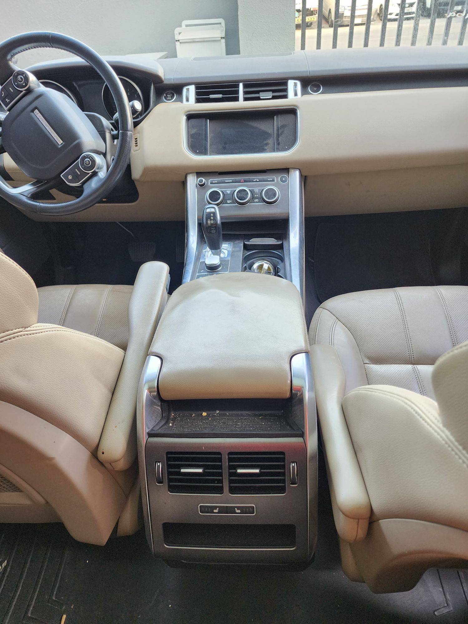 LAND ROVER RANGE ROVER SPORT 2016 - Marhaba Auction Used Cars - Image 7