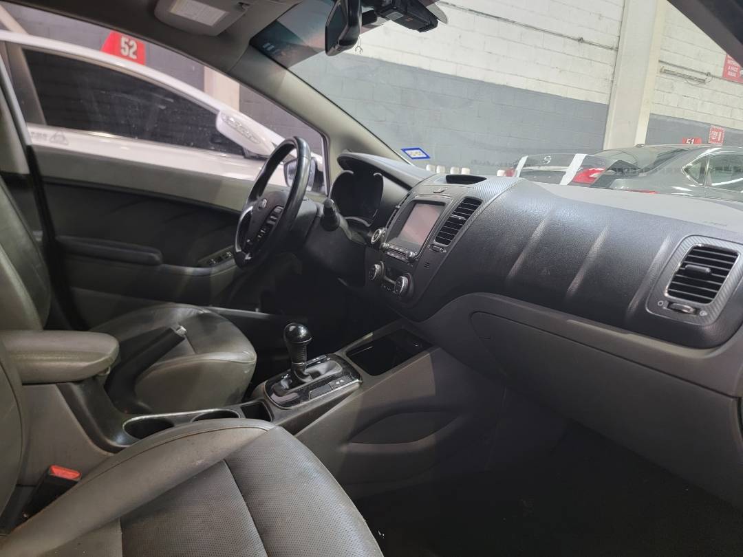 2017 KIA FORTE — 188417 Miles — Lot E089539 - Marhaba Auctions Used Cars - Image 7