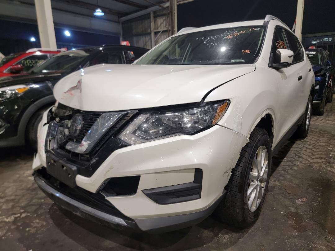2018 NISSAN ROGUE — 107320 Miles — Lot 38384421 - Marhaba Auctions Used Cars - Image 9