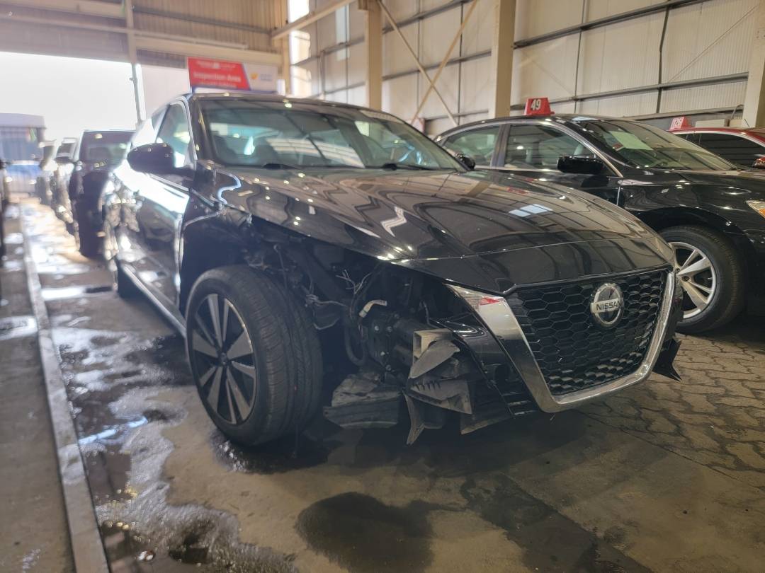 2021 NISSAN ALTIMA — 54975 Miles — Lot 365250 — Main - Marhaba Auctions Used Cars - Image 4