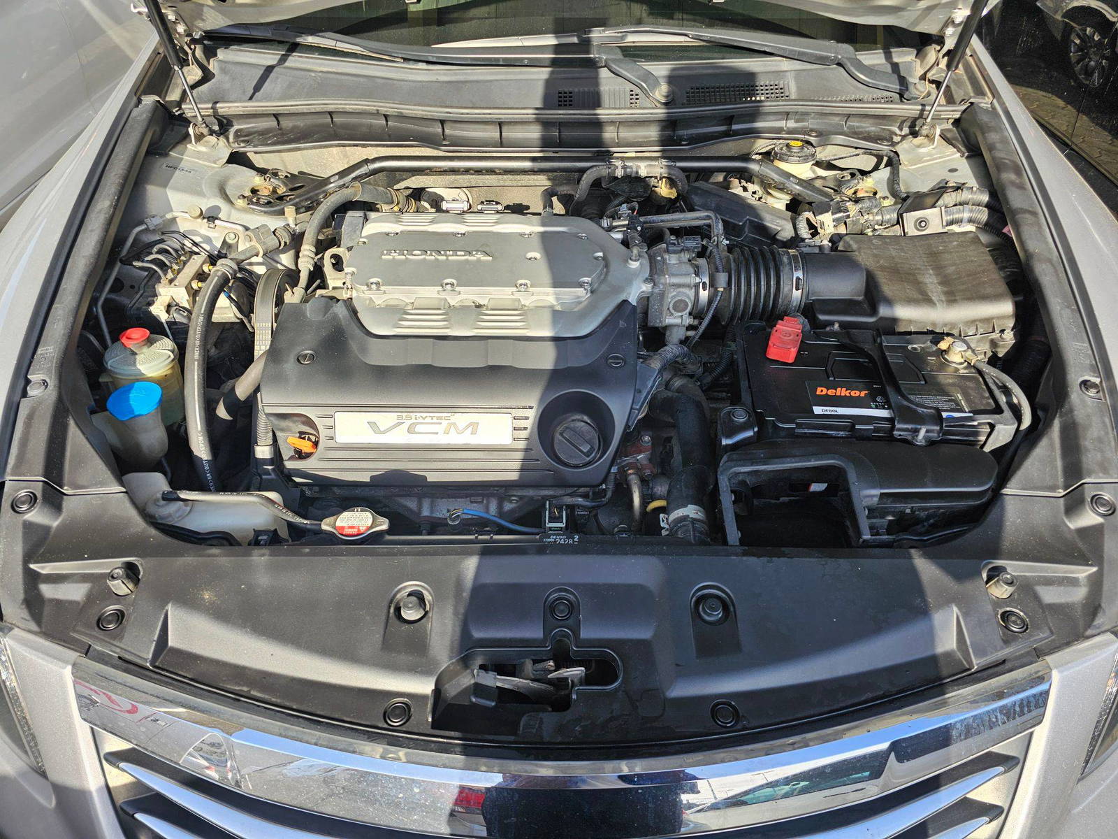 HONDA ACCORD 2011 - Marhaba Auction Used Cars - Image 11