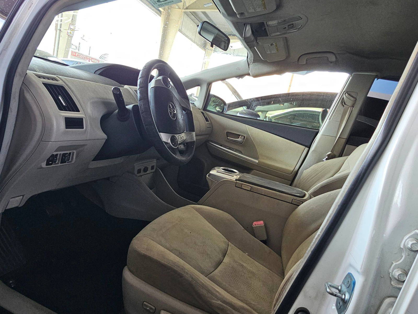 TOYOTA PRIUS V 2014 - Marhaba Auction Used Cars - Image 8