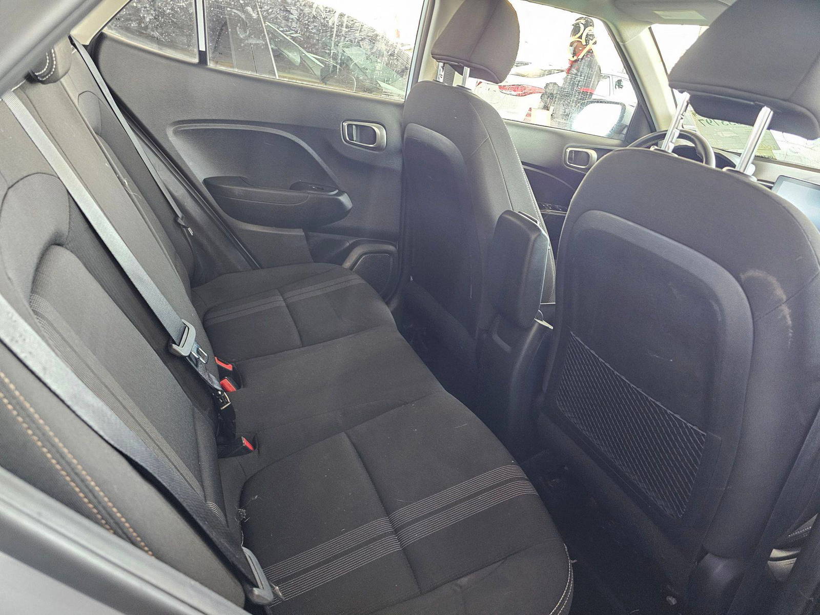 2022 HYUNDAI VENUE SEL — sold — 106785 Miles — Lot 3XNU201499 — Souq - Marhaba Auctions Used Cars - Image 6