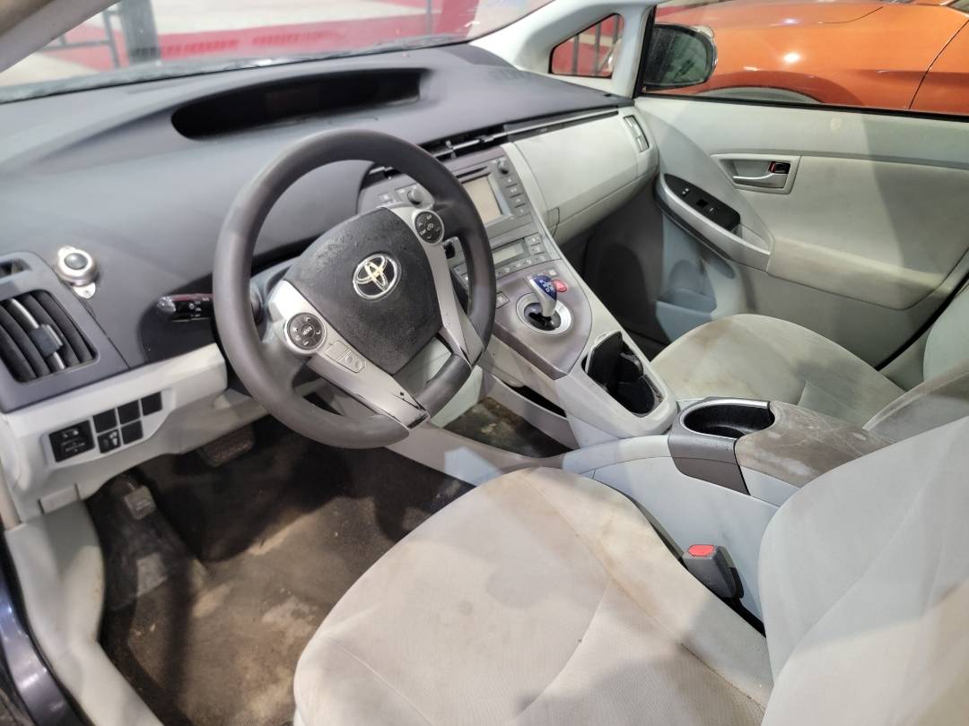 2015 TOYOTA PRIUS — 323718 Miles — Lot F1904613 — Main - Marhaba Auctions Used Cars - Image 7