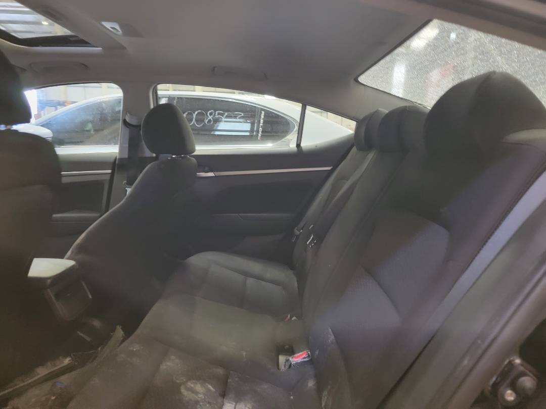 2020 HYUNDAI ELANTRA — 97772 KM — Lot 72352424 — Main - Marhaba Auctions Used Cars - Image 7