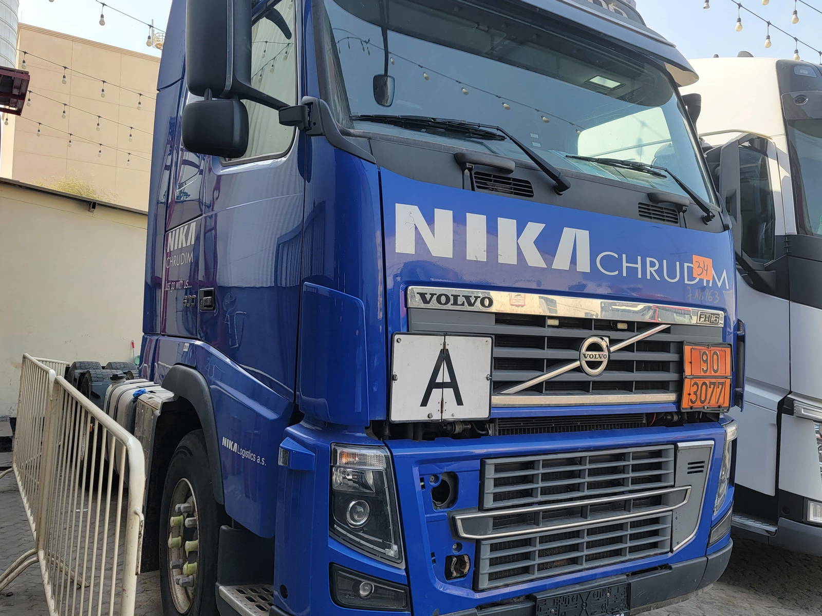 2011 VOLVO FH-Series — 666430 KM — Lot BA718263 — Main - Marhaba Auctions Used Cars - Image 3