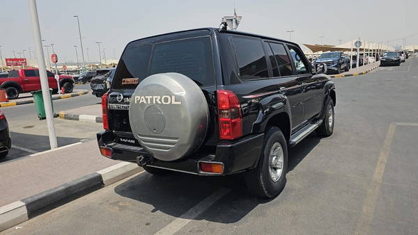 NISSAN PATROL SUPER SAFARI