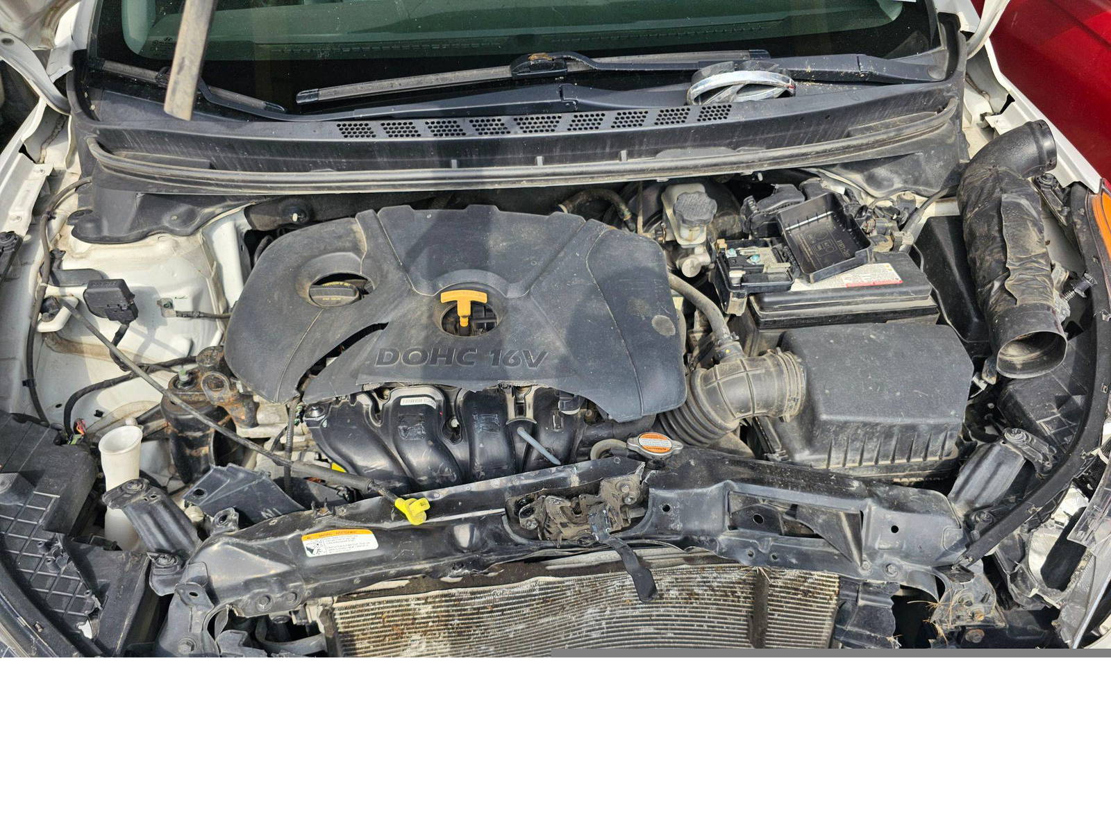 2013 HYUNDAI ELANTRA — 176900 KM — Lot 40015839 — Souq - Marhaba Auctions Used Cars - Image 11