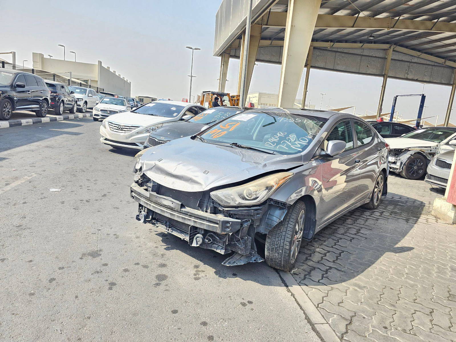 2014 HYUNDAI ELANTRA — 125419 Miles — Lot 42554774 — Souq - Marhaba Auctions Used Cars - Image 5