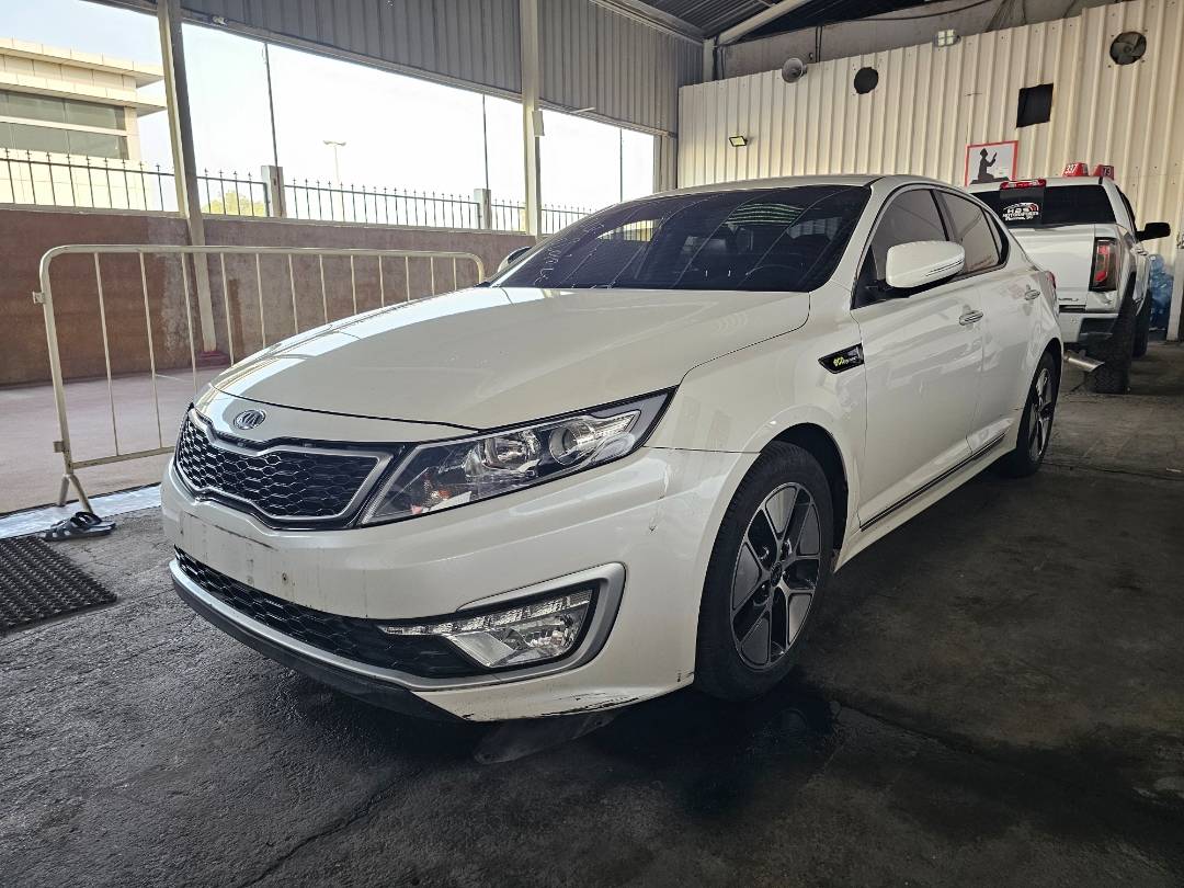 2013 KIA K5 — 82336 KM — Lot 016567 — Main - Marhaba Auctions Used Cars - Image 5