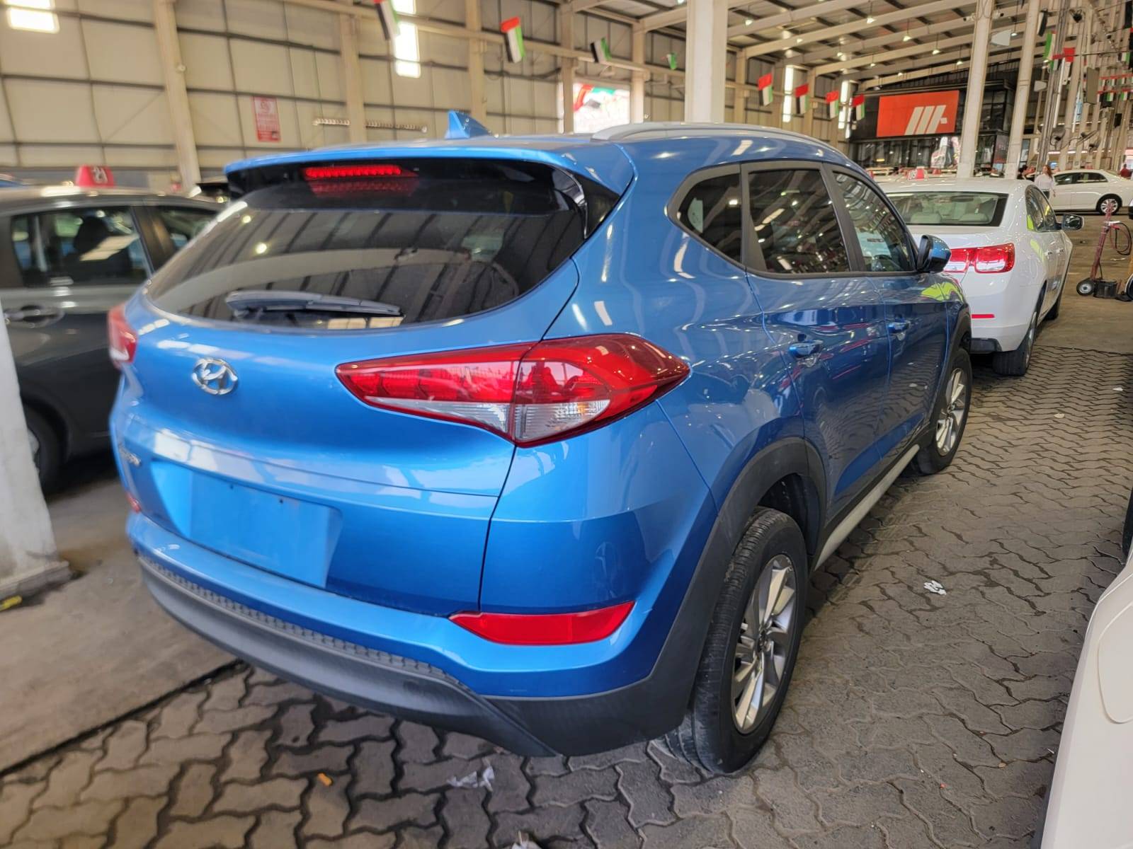 2018 HYUNDAI TUCSON — 156460 Miles — Lot 76121234 — Main - Marhaba Auctions Used Cars - Image 5