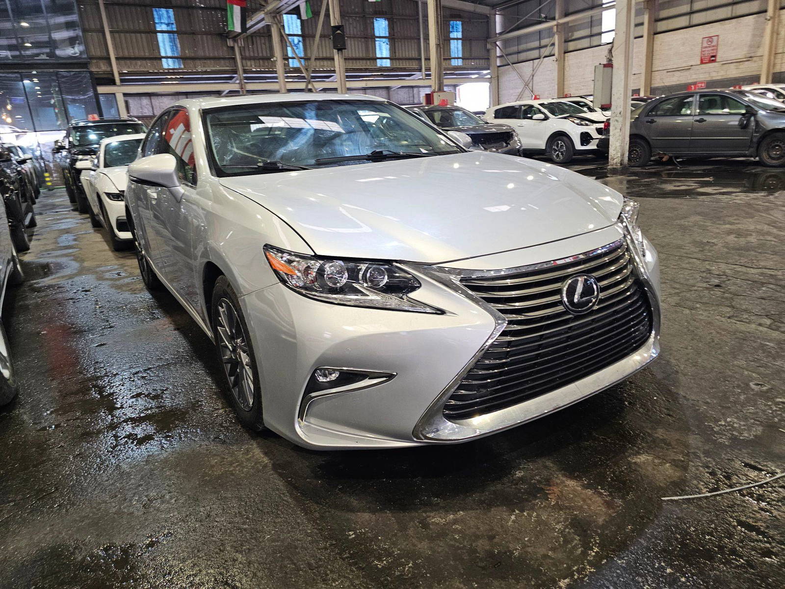 LEXUS ES 350 2014 - Marhaba Auction Used Cars - Image 4