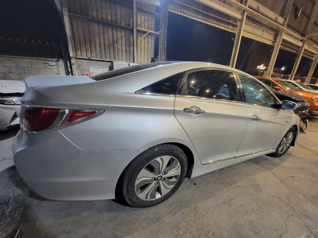 2015 HYUNDAI SONATA — 125571 Miles — Lot A124756 — Main - Marhaba Auctions Used Cars - Image 4