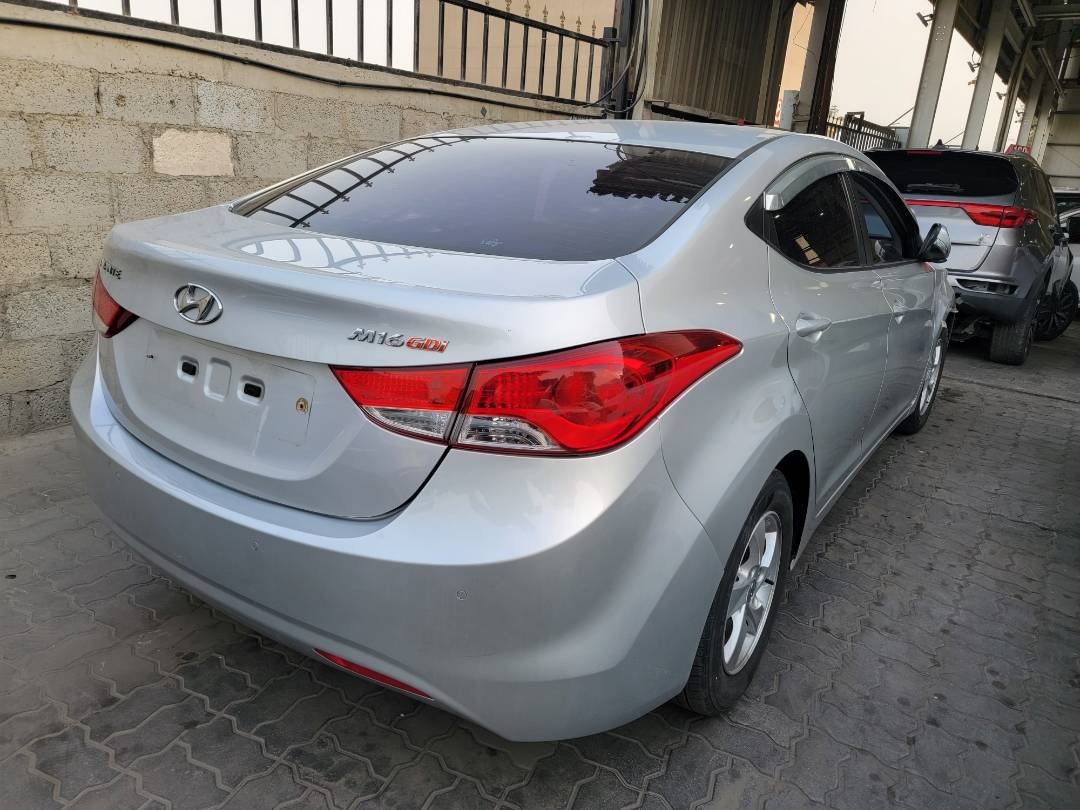 2012 HYUNDAI AVANTE — 156336 KM — Lot DBCU316894 — Main - Marhaba Auctions Used Cars - Image 5