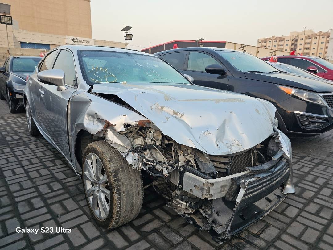 LEXUS IS 200T 2016 - Marhaba Auction Used Cars - Image 5