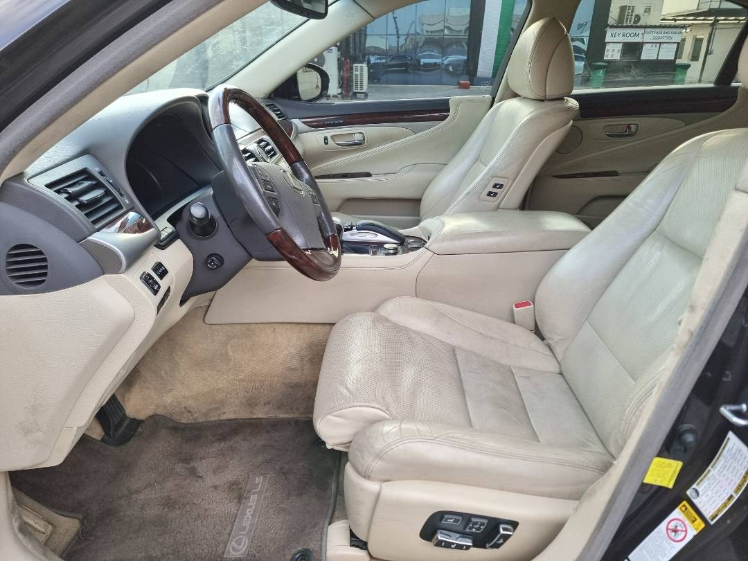 2016 LEXUS LS 460 — 165834 Miles — Lot 5026337 — Main - Marhaba Auctions Used Cars - Image 6
