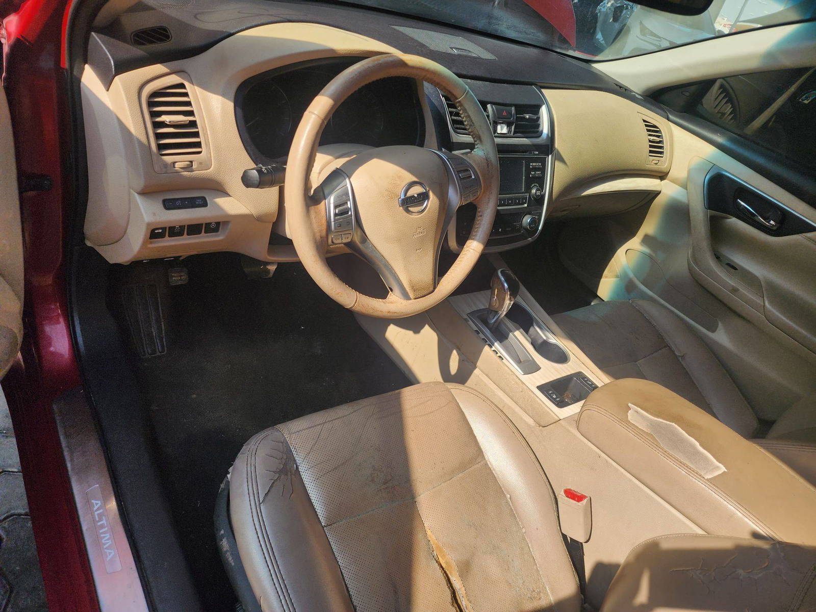 2016 NISSAN ALTIMA — 151080 Miles — Lot 71598493 - Marhaba Auctions Used Cars - Image 4