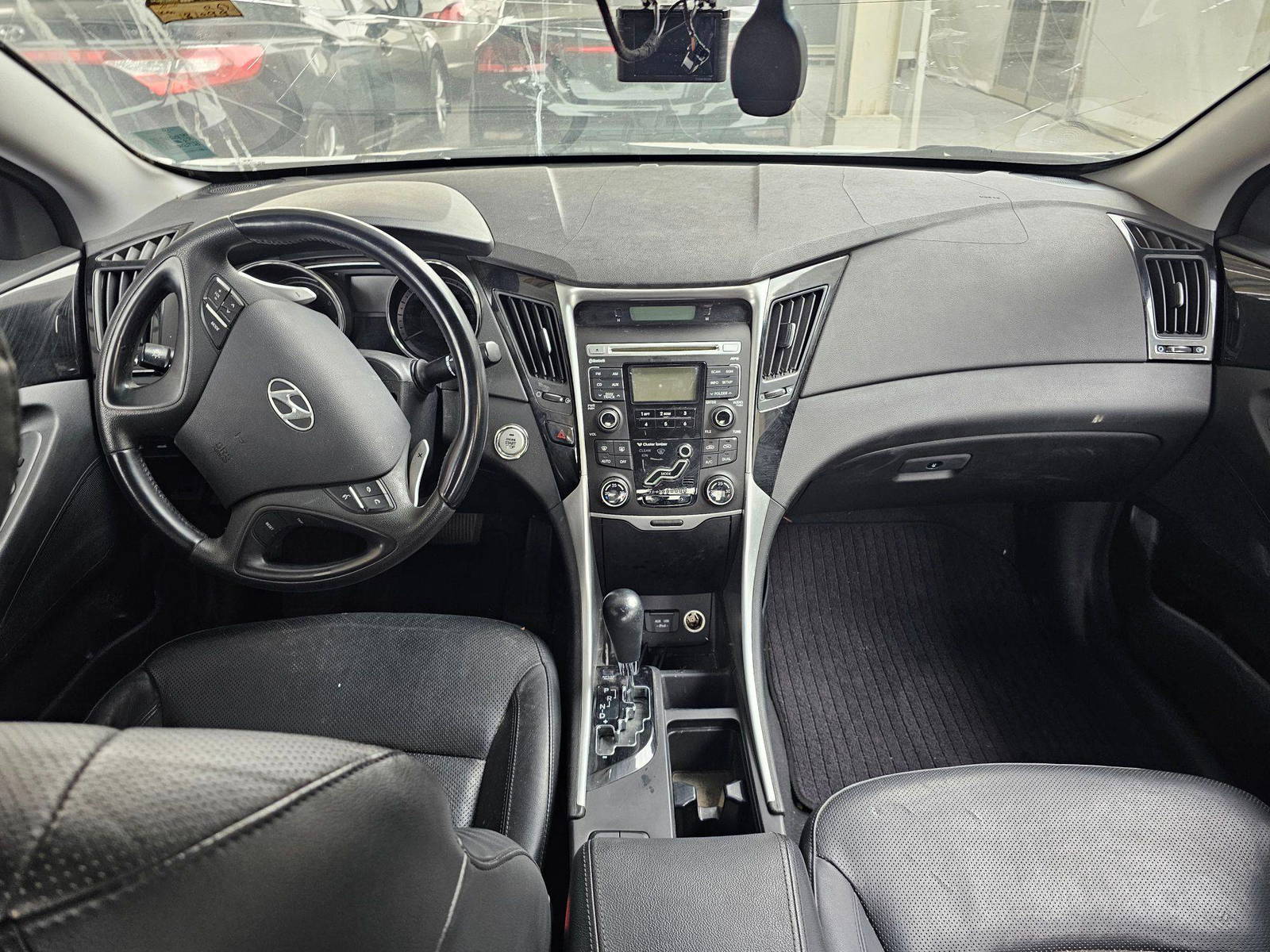 HYUNDAI SONATA 2011 - Marhaba Auction Used Cars - Image 7