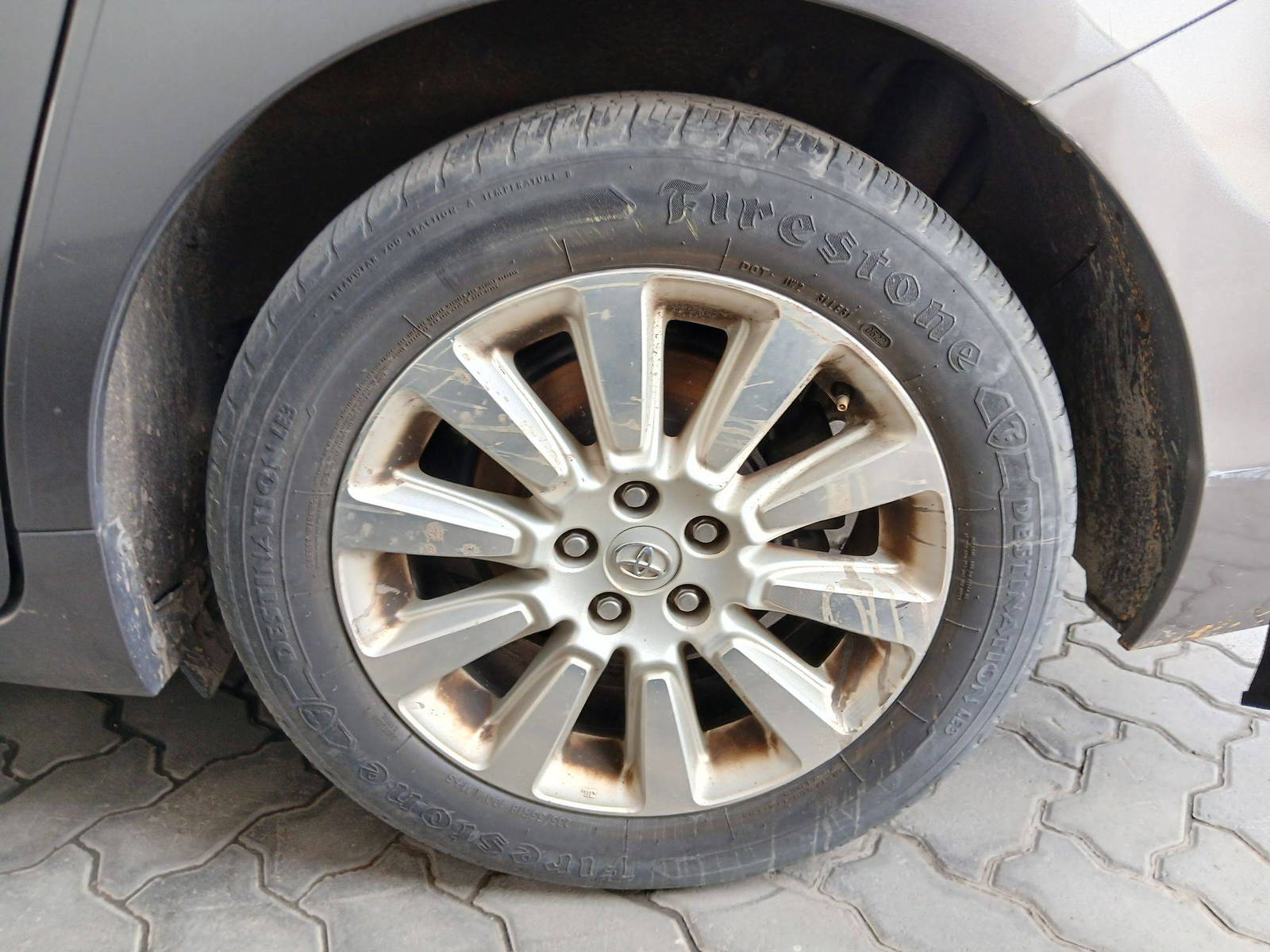 2015 TOYOTA SIENNA — 120066 Miles — Lot 099691 — Souq - Marhaba Auctions Used Cars - Image 11