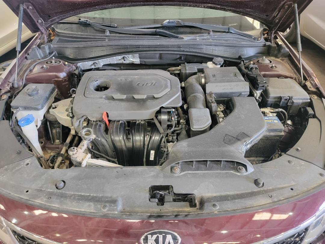 2018 KIA OPTIMA — 67354 Miles — Lot 249388 — Main - Marhaba Auctions Used Cars - Image 9