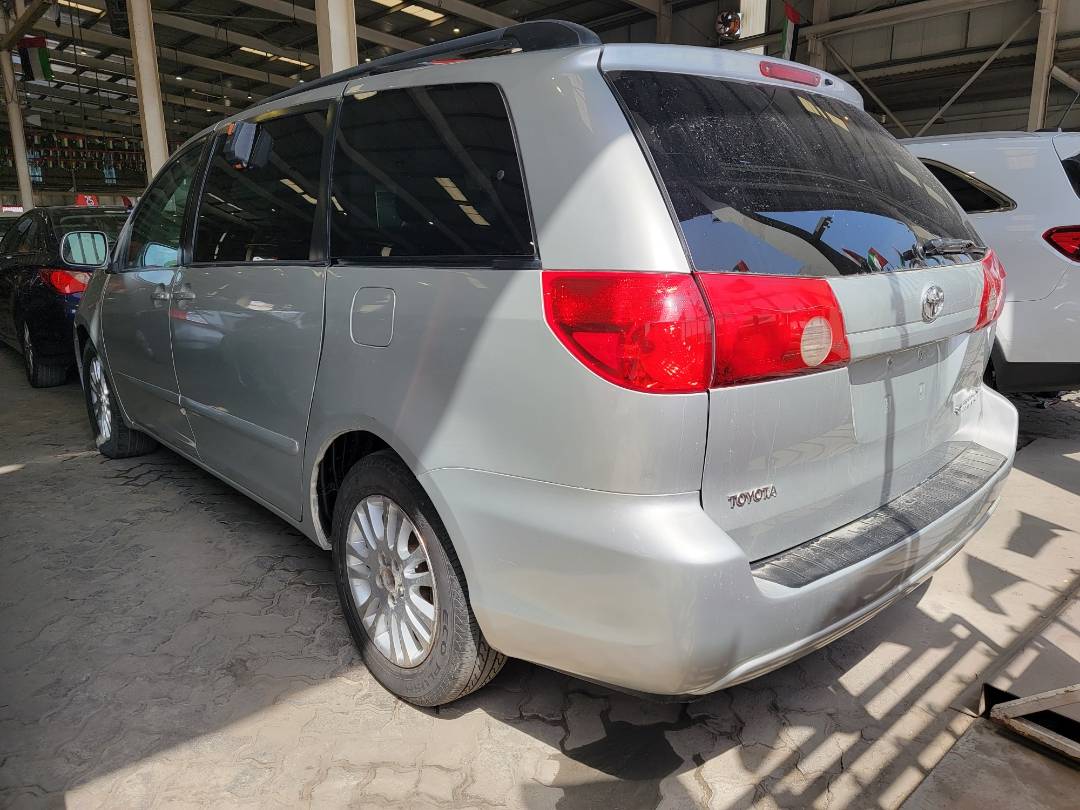 2007 TOYOTA SIENNA — 187366 Miles — Lot 57S005935 — Main - Marhaba Auctions Used Cars - Image 3
