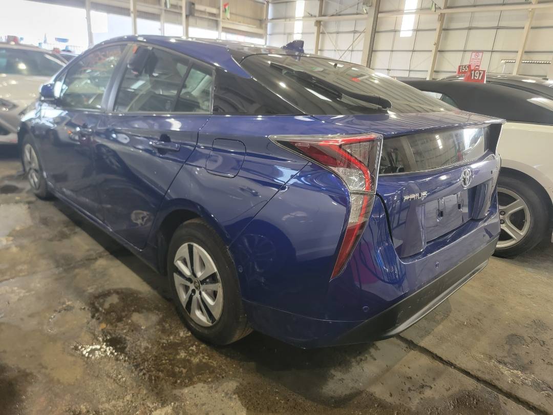 2018 TOYOTA PRIUS — 52742 Miles — Lot 71252553 - Marhaba Auctions Used Cars - Image 3
