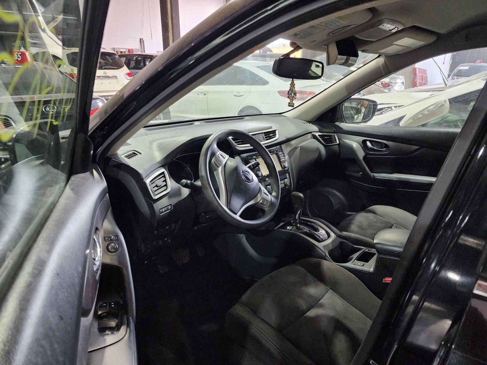 2015 NISSAN ROGUE — 215951 Miles — Lot 47374835 — Al Quoz - Marhaba Auctions Used Cars - Image 9