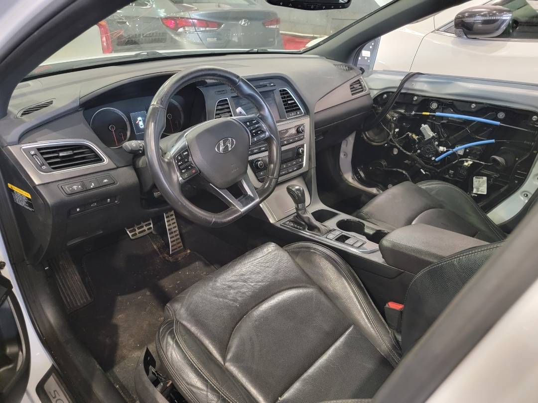 2015 HYUNDAI SONATA — 176886 Miles — Lot 146700 — Main - Marhaba Auctions Used Cars - Image 8