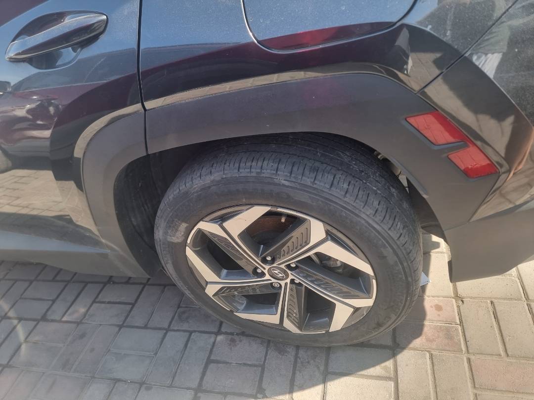 HYUNDAI TUCSON 2023 - Marhaba Auction Used Cars - Image 9