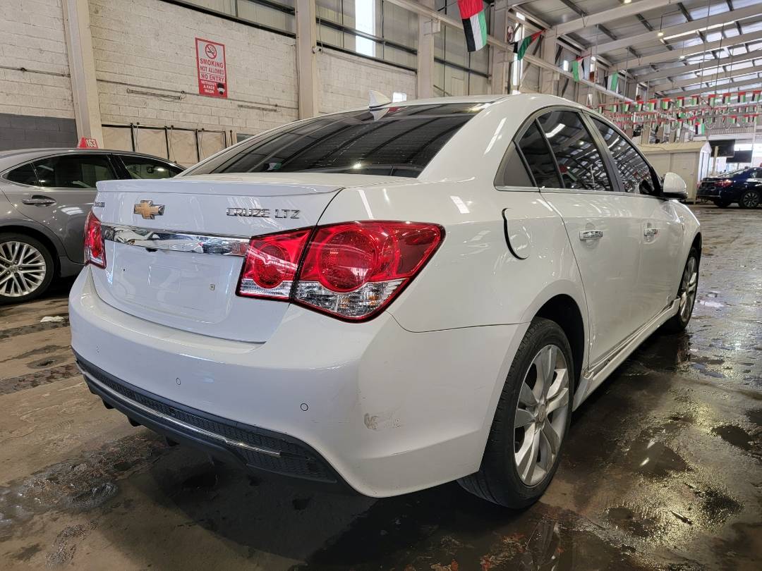 2013 CHEVROLET CRUIZE — 115740 KM — Lot 125008 — Main - Marhaba Auctions Used Cars - Image 3
