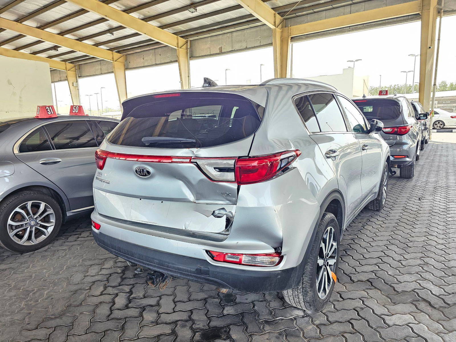 2017 KIA SPORTAGE — 127730 Miles — Lot 88842785 — Souq - Marhaba Auctions Used Cars - Image 3