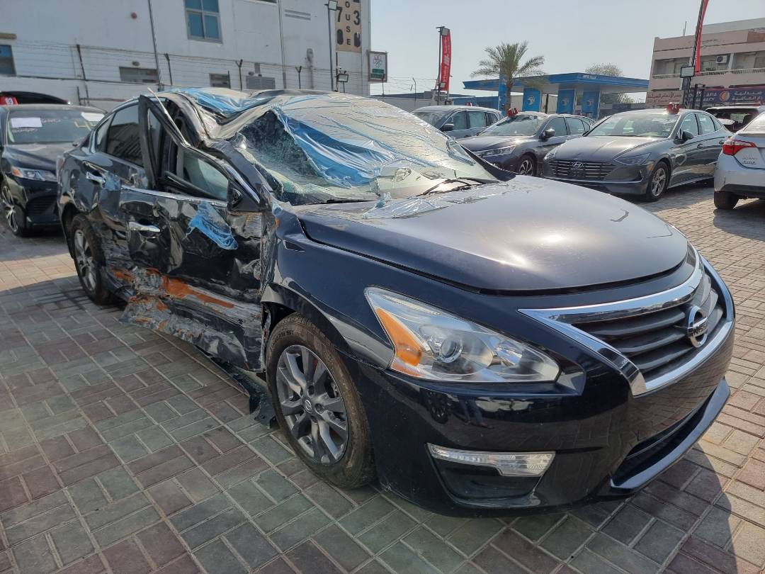 2015 NISSAN ALTIMA — 79970 Miles — Lot C445036 - Marhaba Auctions Used Cars - Image 3
