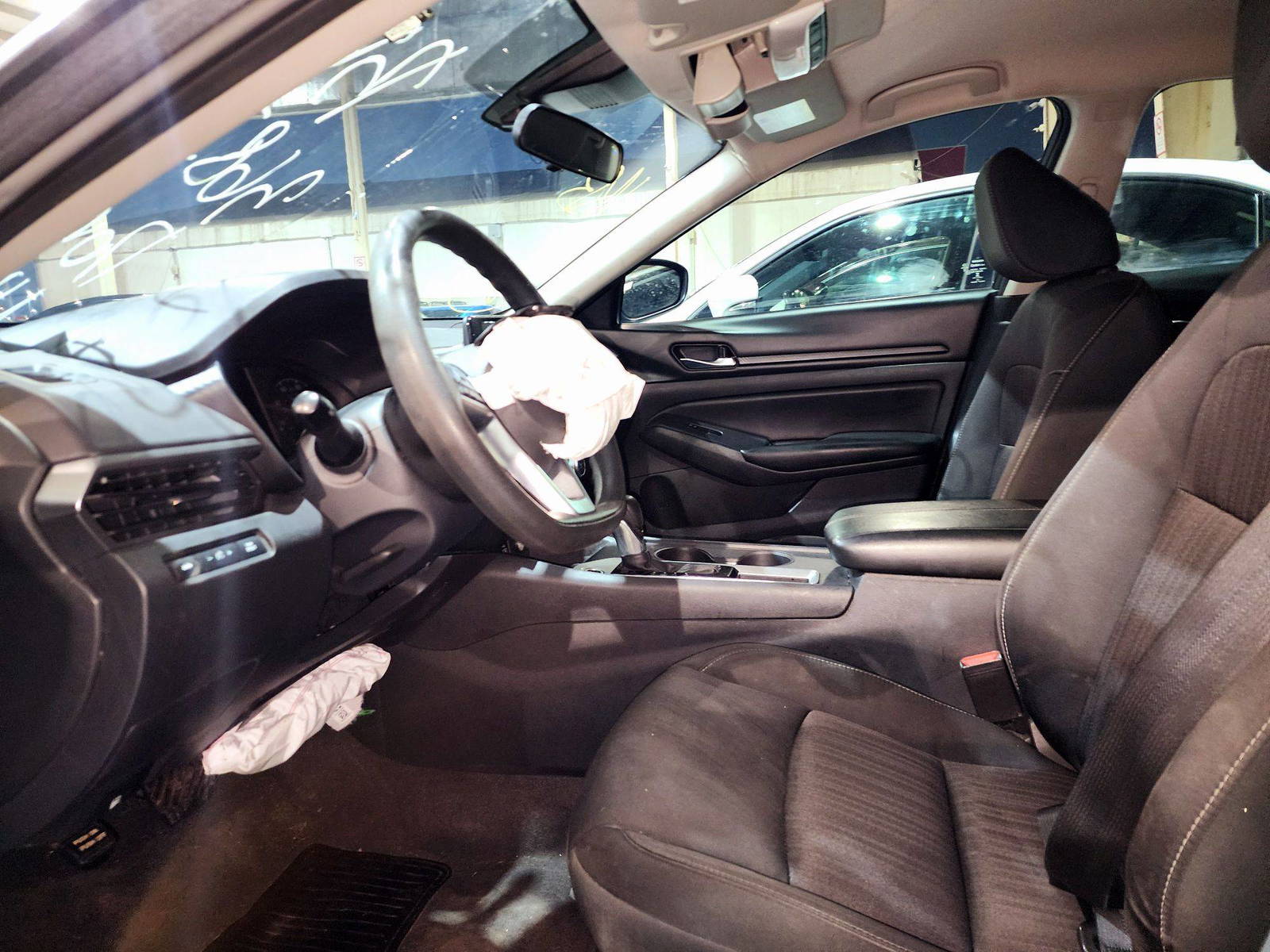 2021 NISSAN ALTIMA — 118039 Miles — Lot 73661254 — Main - Marhaba Auctions Used Cars - Image 8