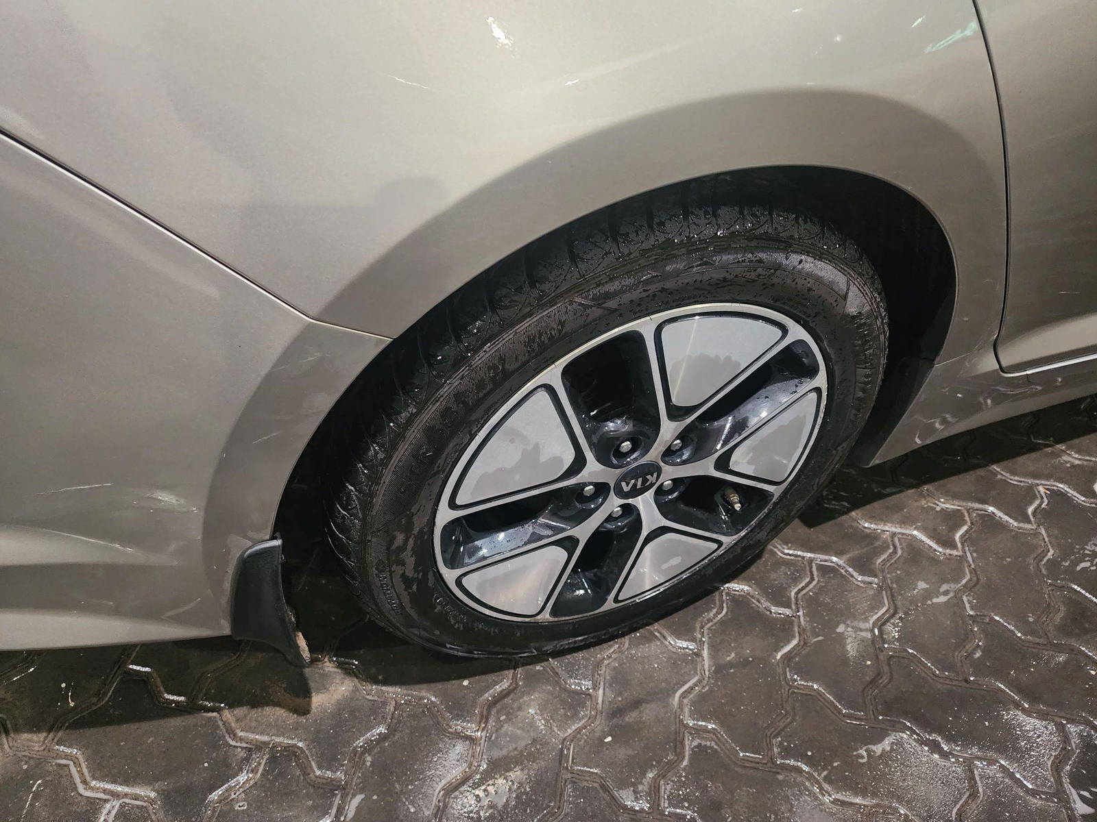 2013 KIA OPTIMA — 184864 Miles — Lot 37635527 - Marhaba Auctions Used Cars - Image 5