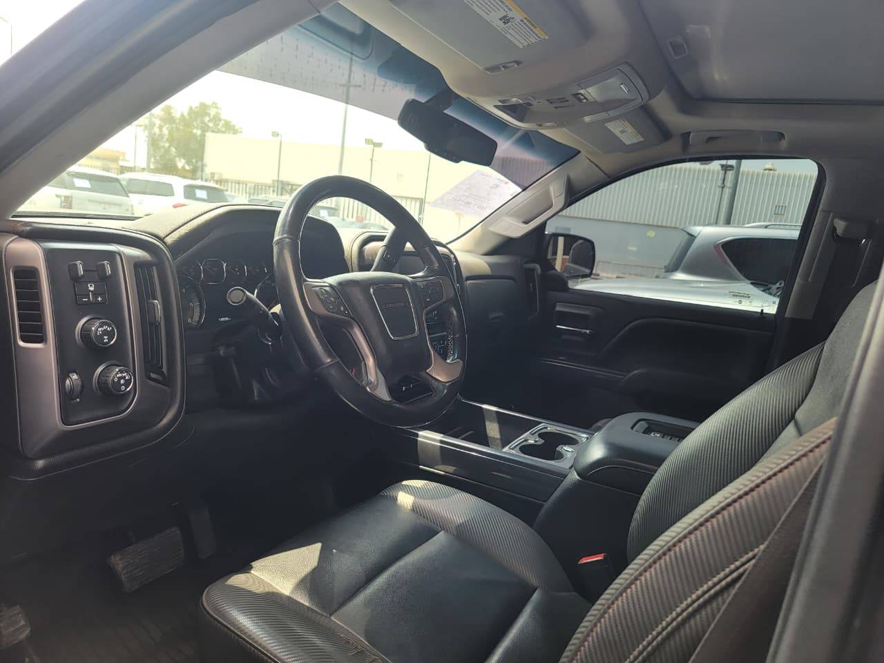2017 GMC SIERRA — Lot EJ6HG283697 — Main - Marhaba Auctions Used Cars - Image 8