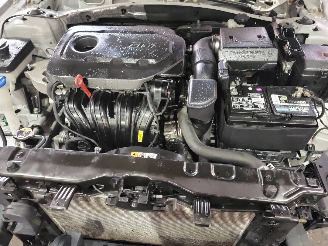 2019 KIA OPTIMA — 106742 Miles — Lot G318317 — Main - Marhaba Auctions Used Cars - Image 10