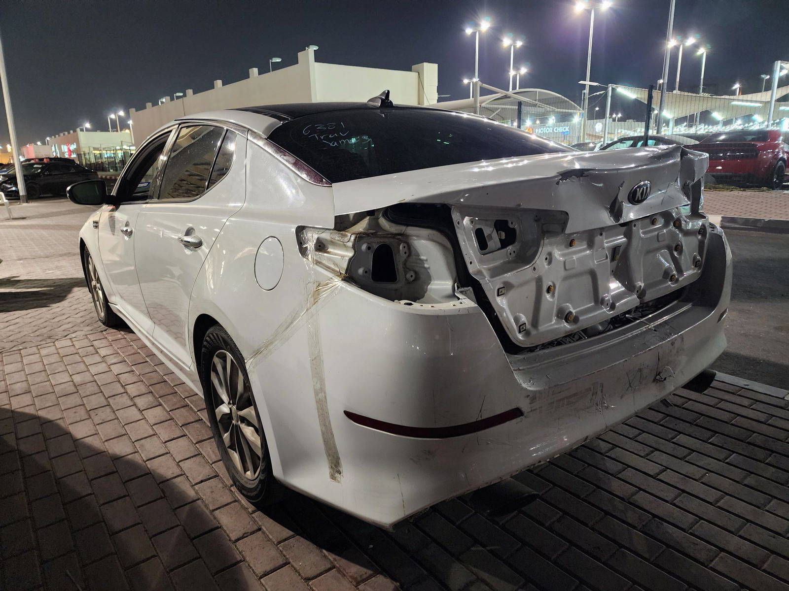 2015 KIA OPTIMA — 186067 Miles — Lot 36763794 — Main - Marhaba Auctions Used Cars - Image 4