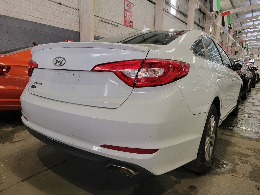2015 HYUNDAI SONATA — 145314 Miles — Lot 45906684 — Main - Marhaba Auctions Used Cars - Image 3