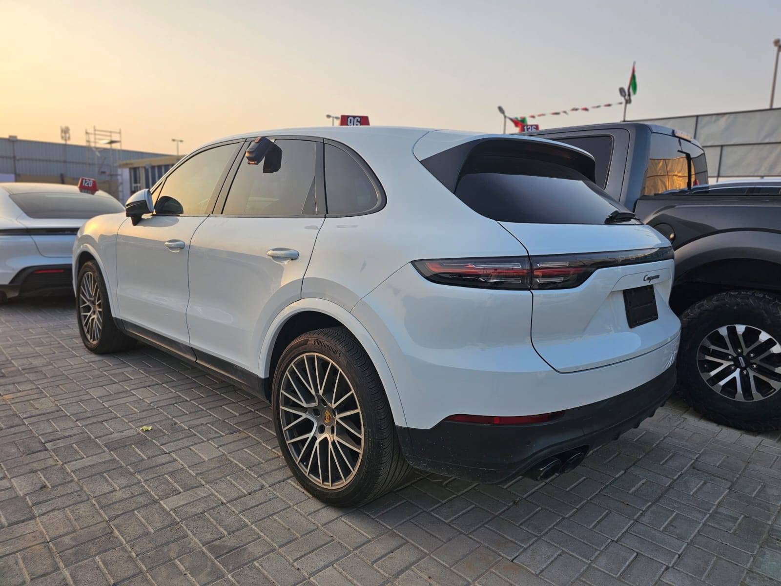 PORSCHE Cayenne 2023 - Marhaba Auction Used Cars - Image 5