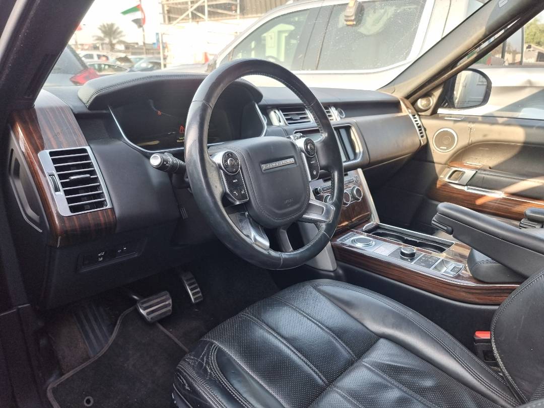 LAND ROVER RANGE ROVER SUPERCHARGED 2015 - Marhaba Auction Used Cars - Image 6