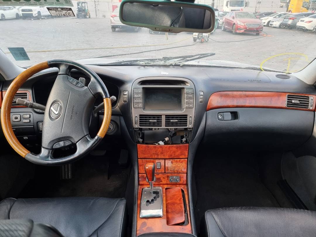 2006 LEXUS LS 430 — 135824 Miles — Lot 65029303 — Main - Marhaba Auctions Used Cars - Image 7