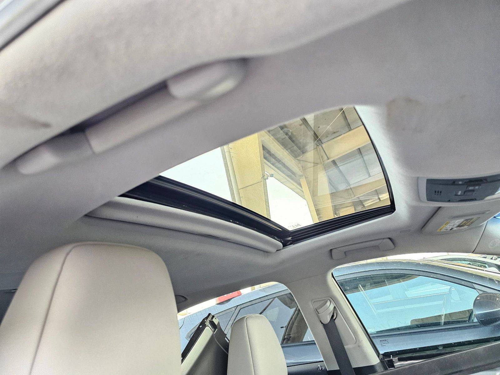 2019 LEXUS RX 350 — 55933 Miles — Lot C122537 — Souq - Marhaba Auctions Used Cars - Image 7