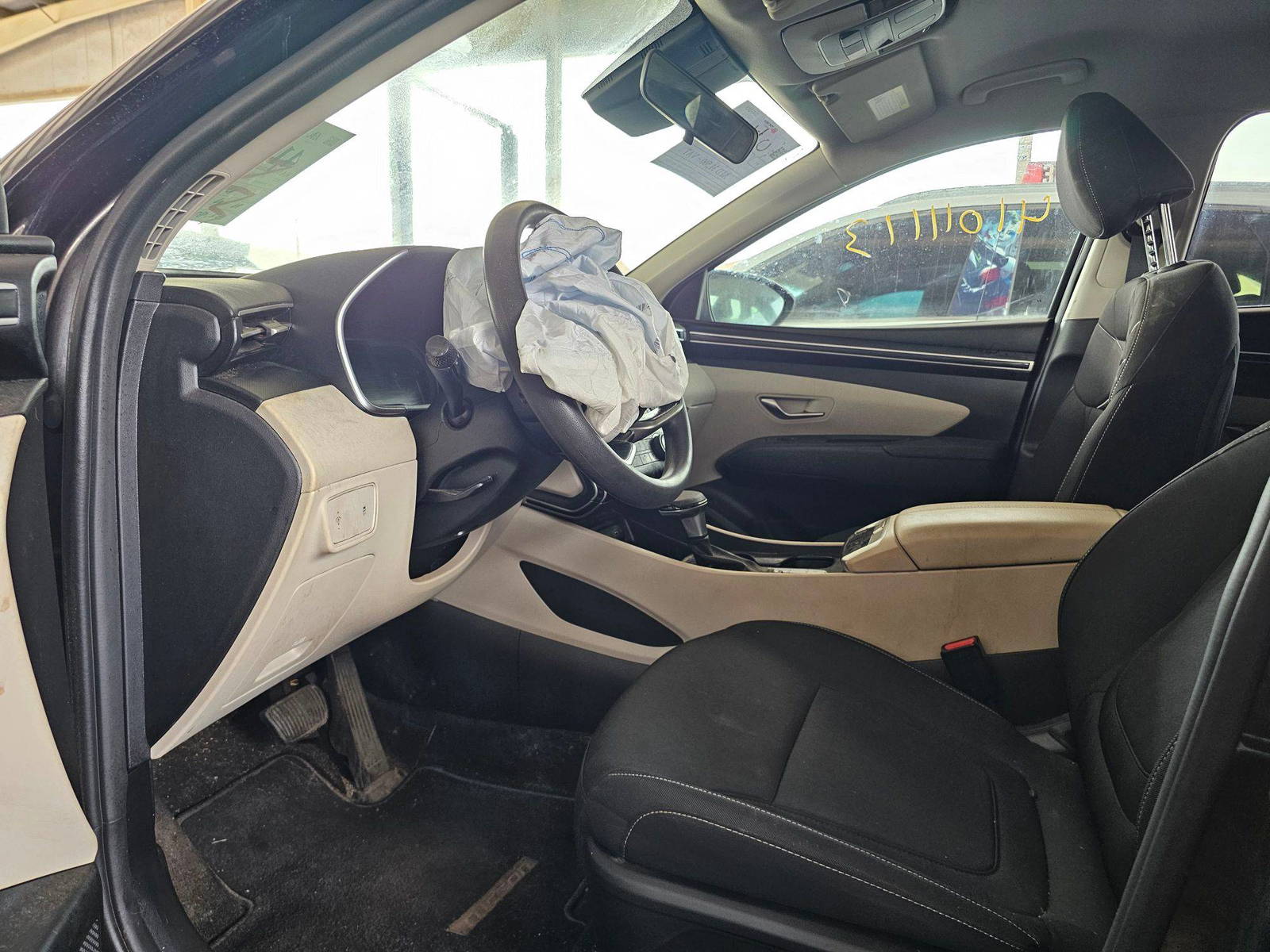 HYUNDAI TUCSON 2022 - Marhaba Auction Used Cars - Image 8