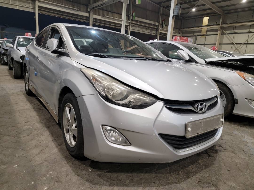 HYUNDAI AVANTE 2011 - Marhaba Auction Used Cars - Image 4